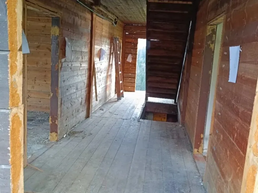 Traditional house relocation — photo 2