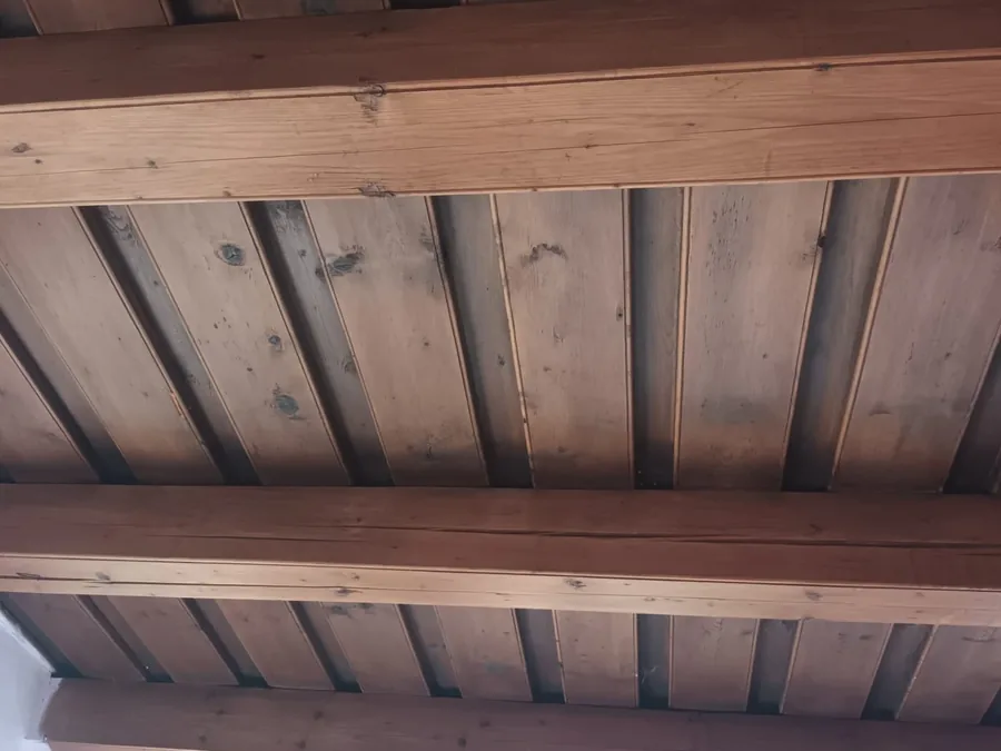 Bespoke reclaimed-wood ceilings