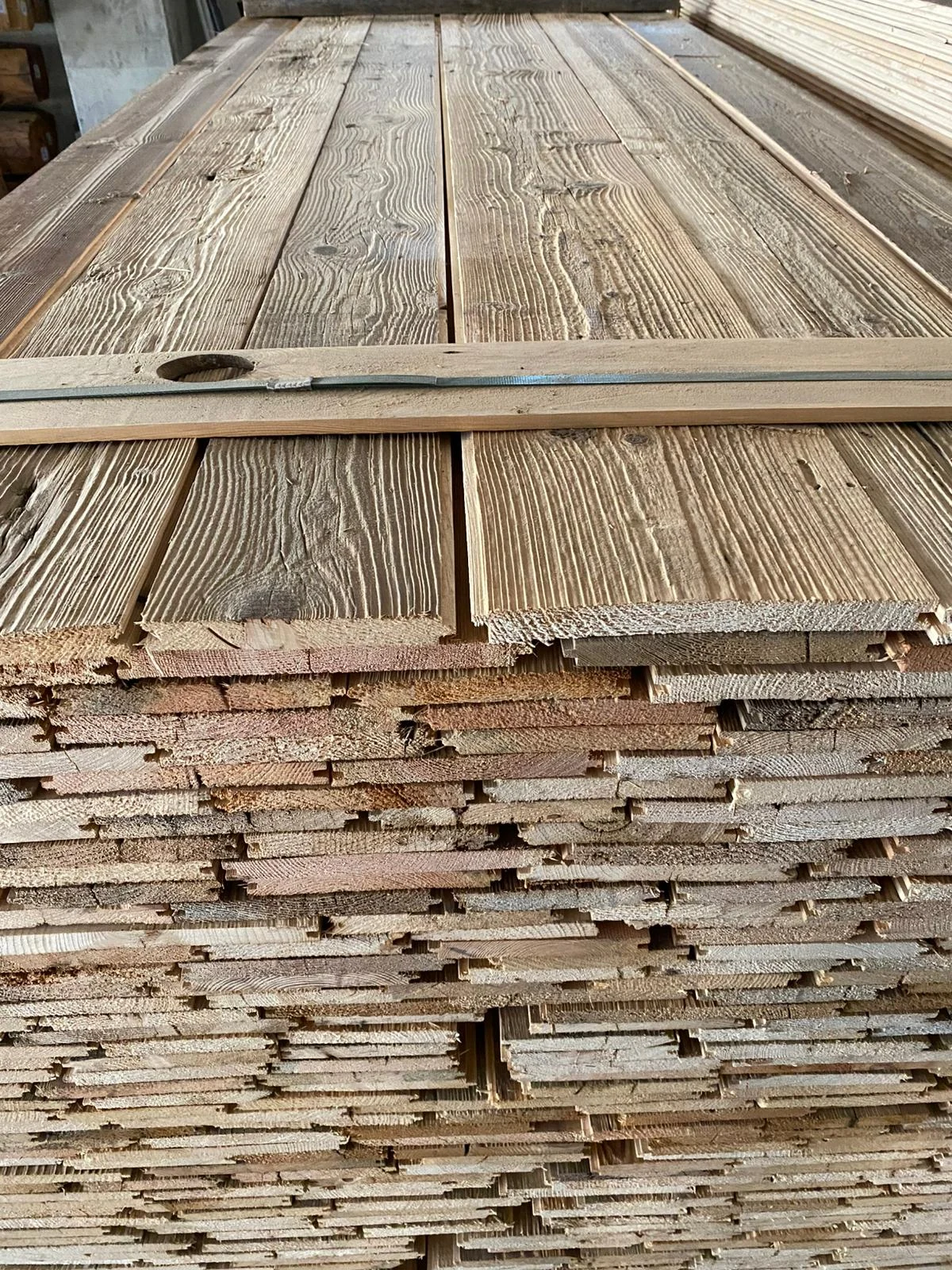 Brushed reclaimed cladding